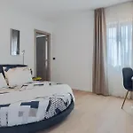 Villa Flora Abrega * ポレッチ