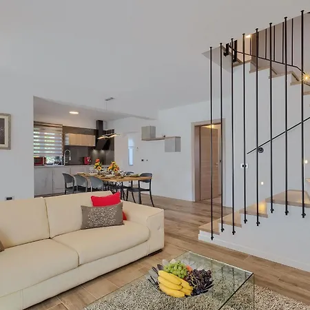 Villa Flora Abrega Σπίτι διακοπών *