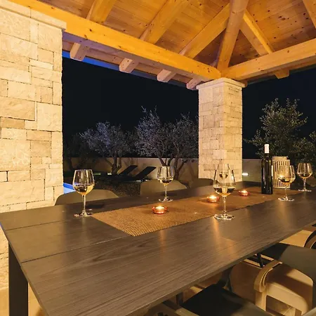 Σπίτι διακοπών Villa Flora Abrega