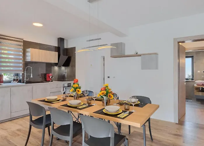 Villa Flora Abrega Σπίτι διακοπών Πόρετς