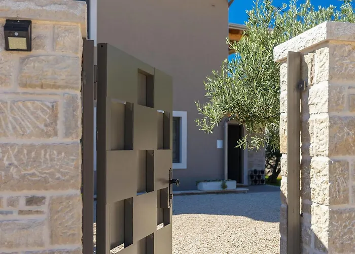 Villa Flora Abrega Πόρετς