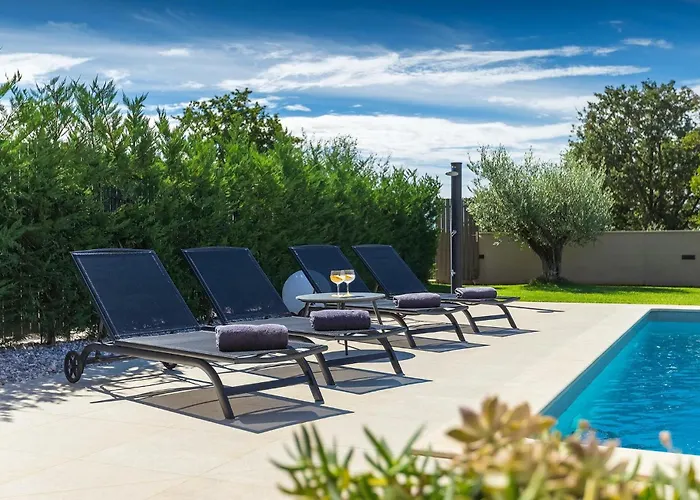 Σπίτι διακοπών Villa Flora Abrega *