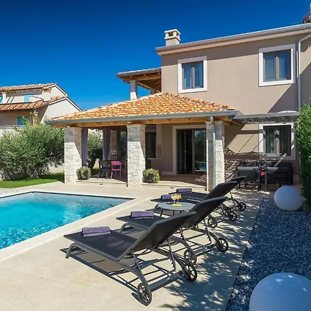 Villa Flora Abrega Dom wakacyjny