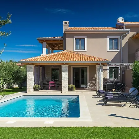 Villa Flora Abrega Dom wakacyjny